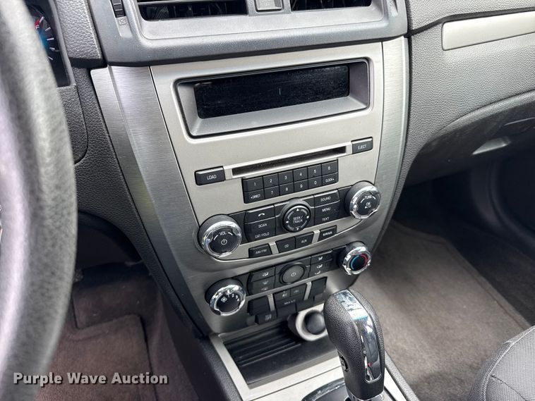 image for item EW4502 2013 Ford Fusion 