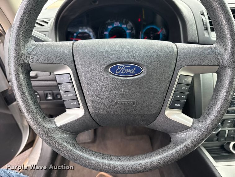 image for item EW4502 2013 Ford Fusion 