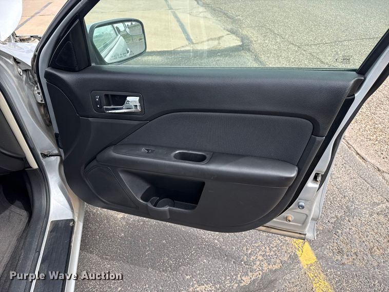 image for item EW4502 2013 Ford Fusion 