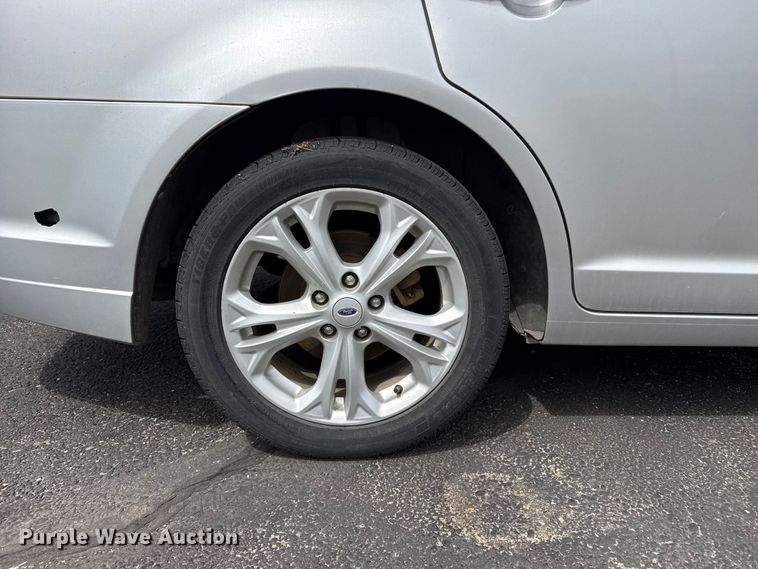 image for item EW4502 2013 Ford Fusion 