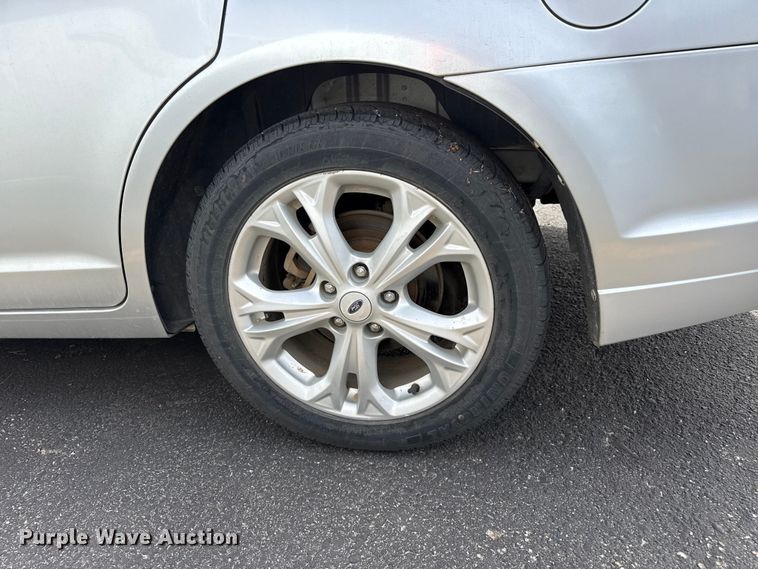 image for item EW4502 2013 Ford Fusion 