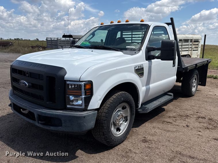 2008 Ford F350 Super Duty flatbed pickup truck