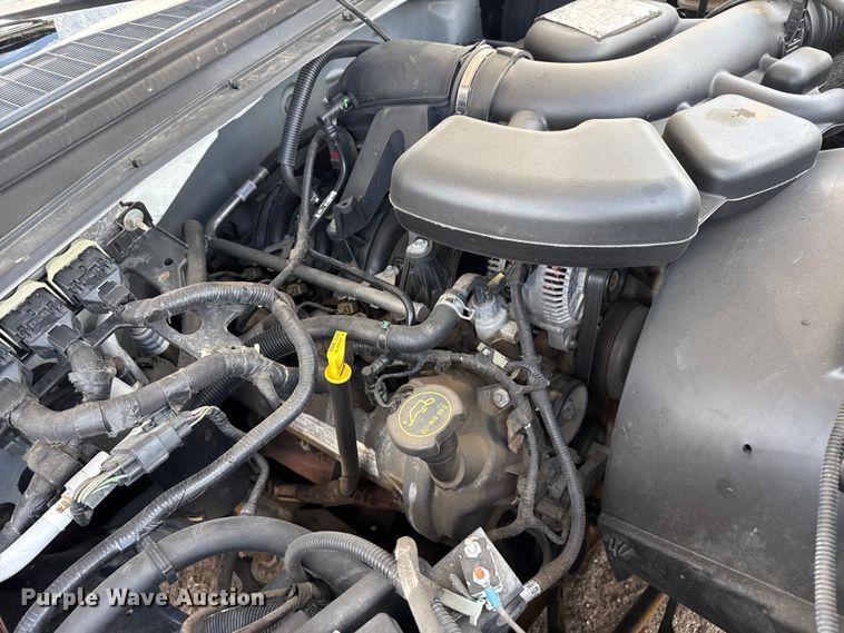 image for item EW4510 2008 Ford F350 Super Duty flatbed pickup truck