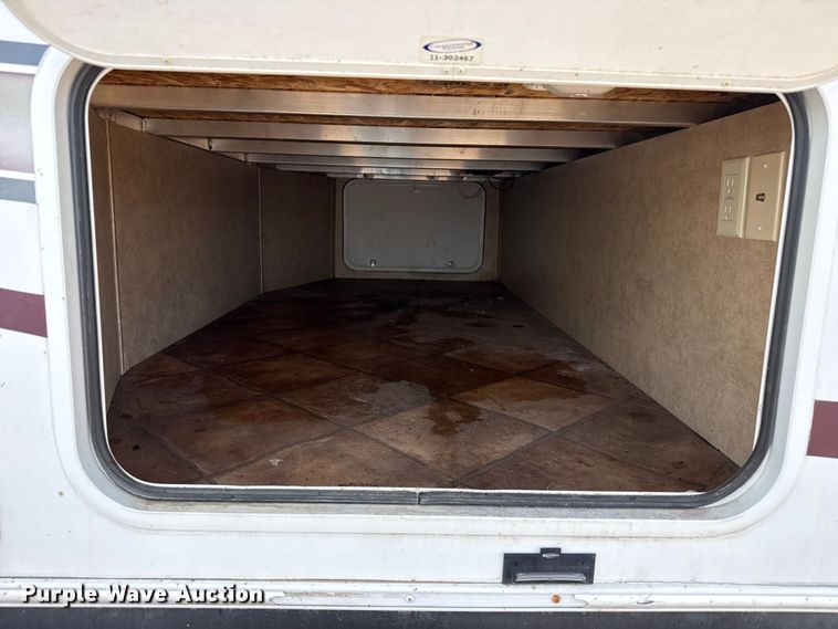 image for item EW4511 2012 Denali Dutchmen 265RL camper
