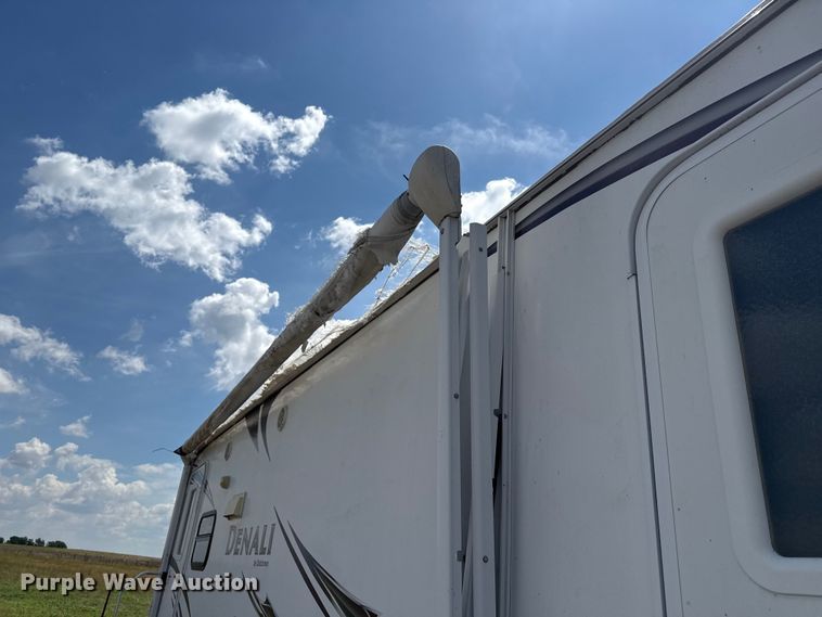 image for item EW4511 2012 Denali Dutchmen 265RL camper