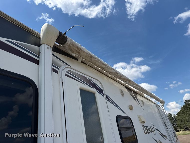 image for item EW4511 2012 Denali Dutchmen 265RL camper