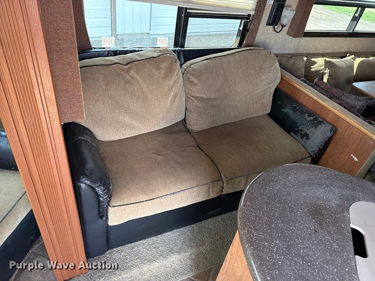 image for item EW4511 2012 Denali Dutchmen 265RL camper