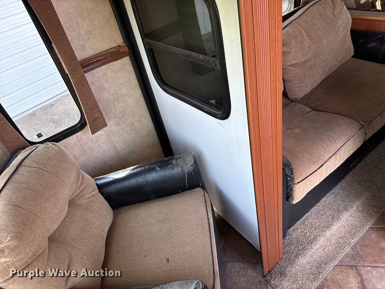 image for item EW4511 2012 Denali Dutchmen 265RL camper