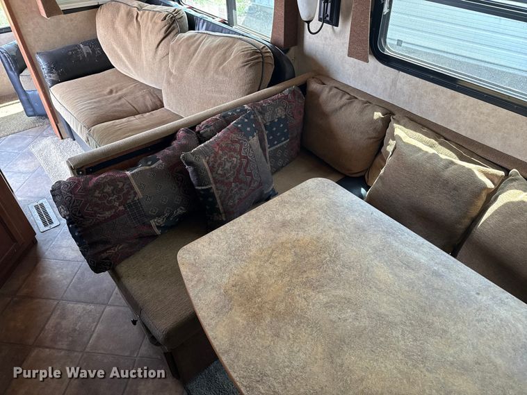 image for item EW4511 2012 Denali Dutchmen 265RL camper