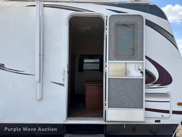 image for item EW4511 2012 Denali Dutchmen 265RL camper