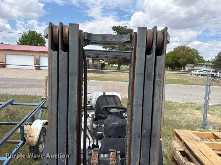 image for item EW4514 Nissan 50 forklift