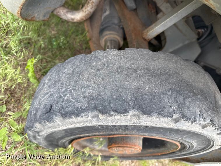 image for item EW4514 Nissan 50 forklift