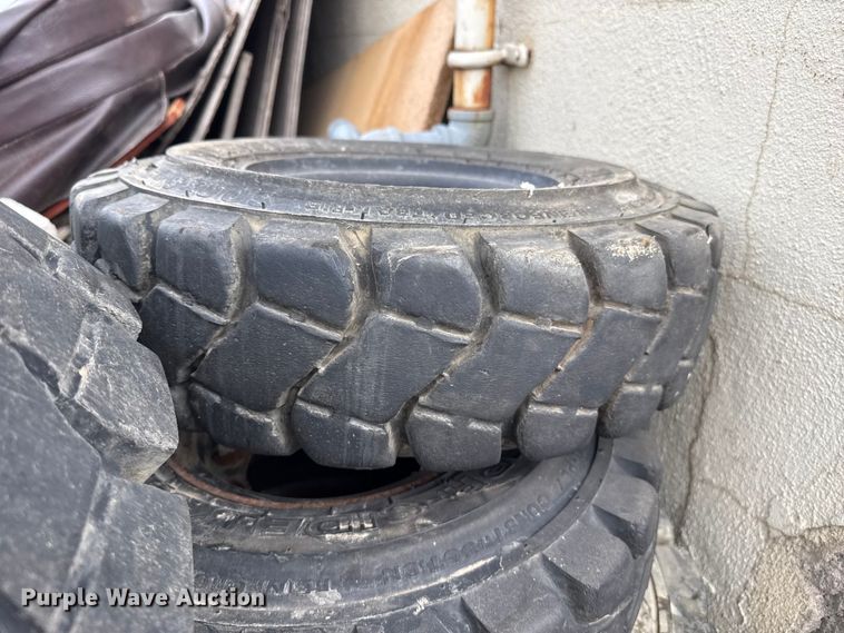 image for item EW4514 Nissan 50 forklift