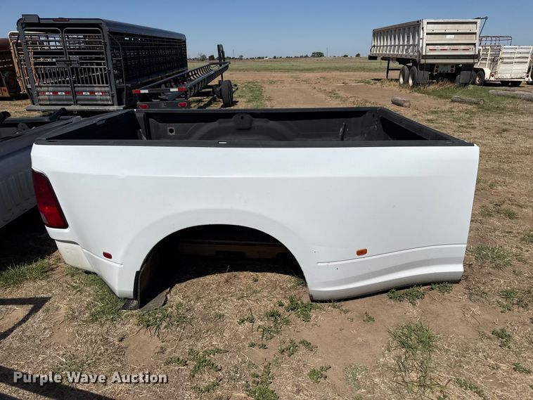 image for item EW4577 Dodge dually pickup truck bed