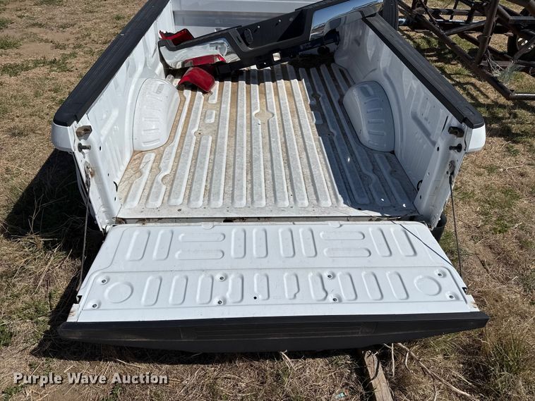 image for item EW4579 Ford pickup truck bed