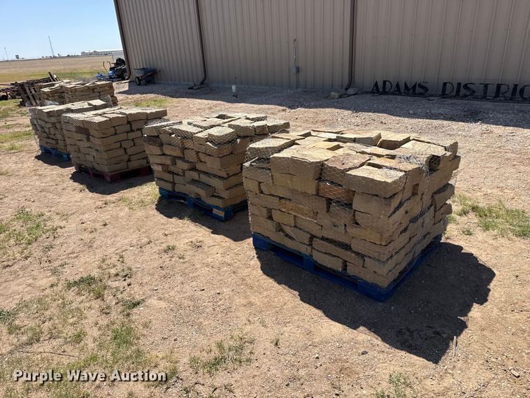 (8) pallets of Chestnut Hill Castle rock