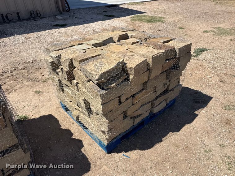 image for item EW4581 (8) pallets of Chestnut Hill Castle rock