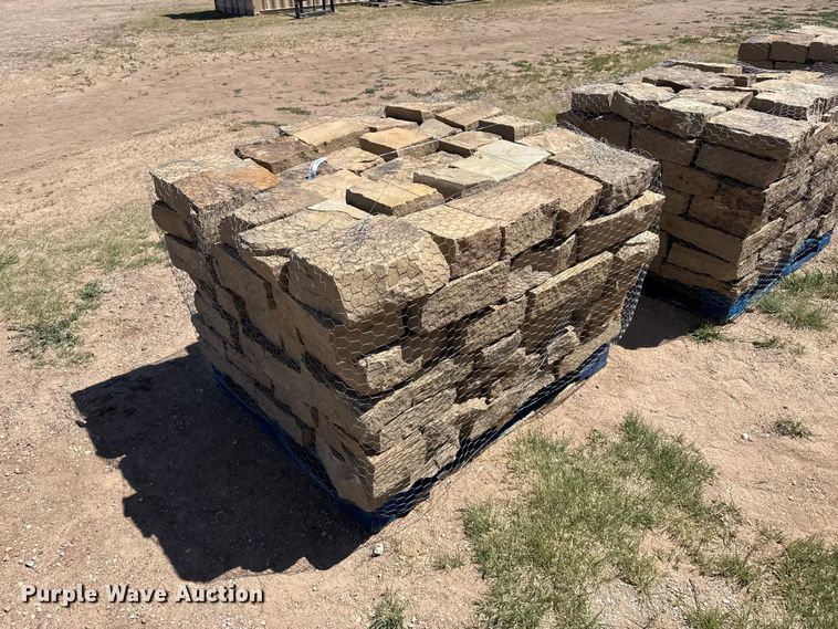 image for item EW4581 (8) pallets of Chestnut Hill Castle rock