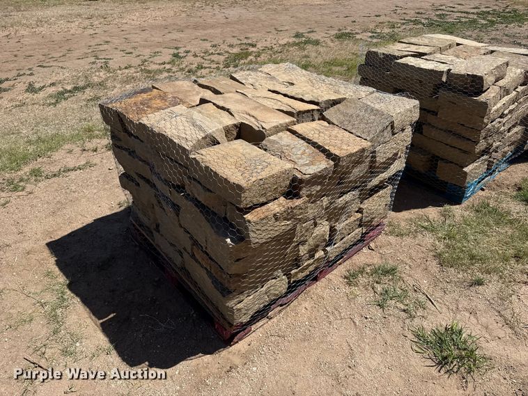 image for item EW4581 (8) pallets of Chestnut Hill Castle rock