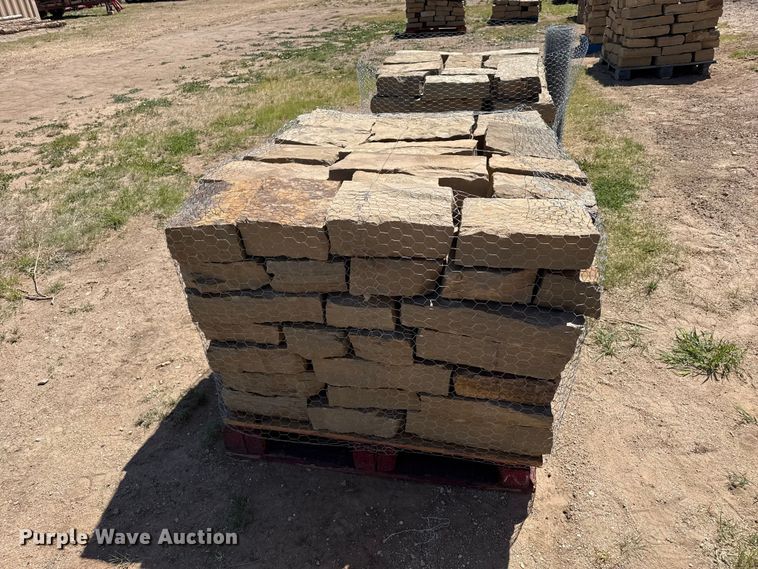 image for item EW4581 (8) pallets of Chestnut Hill Castle rock