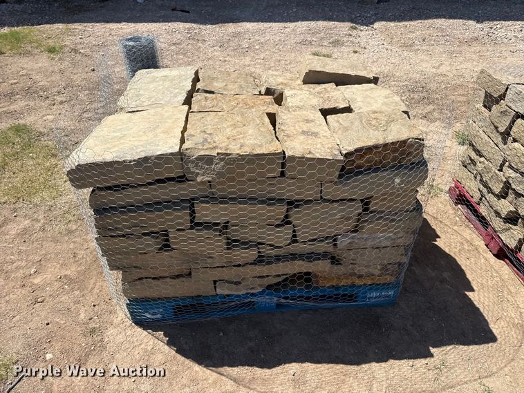 image for item EW4581 (8) pallets of Chestnut Hill Castle rock