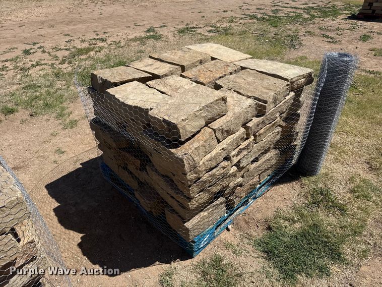 image for item EW4581 (8) pallets of Chestnut Hill Castle rock