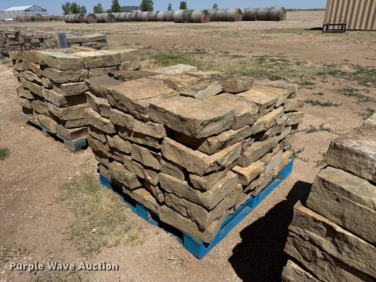 image for item EW4581 (8) pallets of Chestnut Hill Castle rock