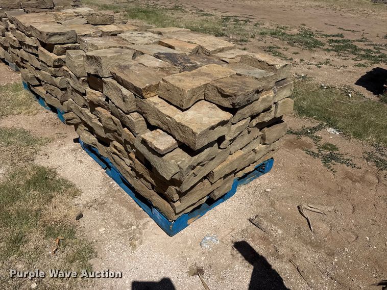 image for item EW4581 (8) pallets of Chestnut Hill Castle rock