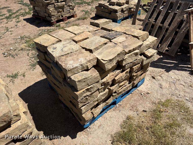 image for item EW4581 (8) pallets of Chestnut Hill Castle rock