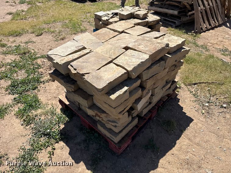 image for item EW4581 (8) pallets of Chestnut Hill Castle rock
