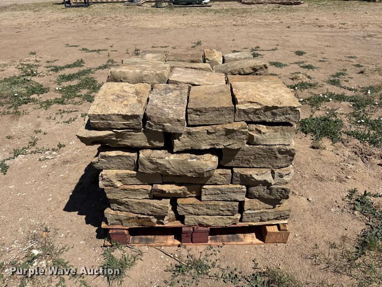 image for item EW4581 (8) pallets of Chestnut Hill Castle rock