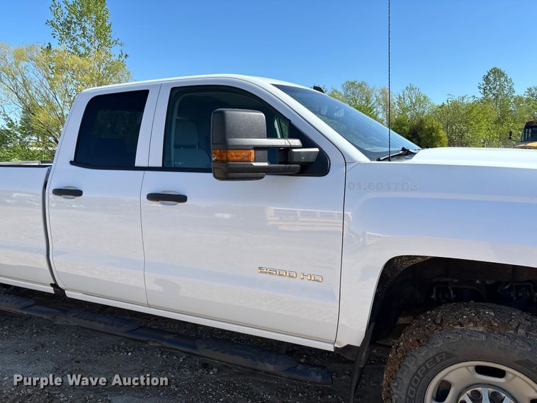 image for item FB3464 2017 Chevrolet Silverado 2500HD Crew Cab pickup truck