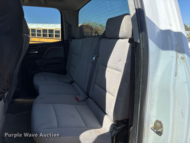 image for item FB3464 2017 Chevrolet Silverado 2500HD Crew Cab pickup truck