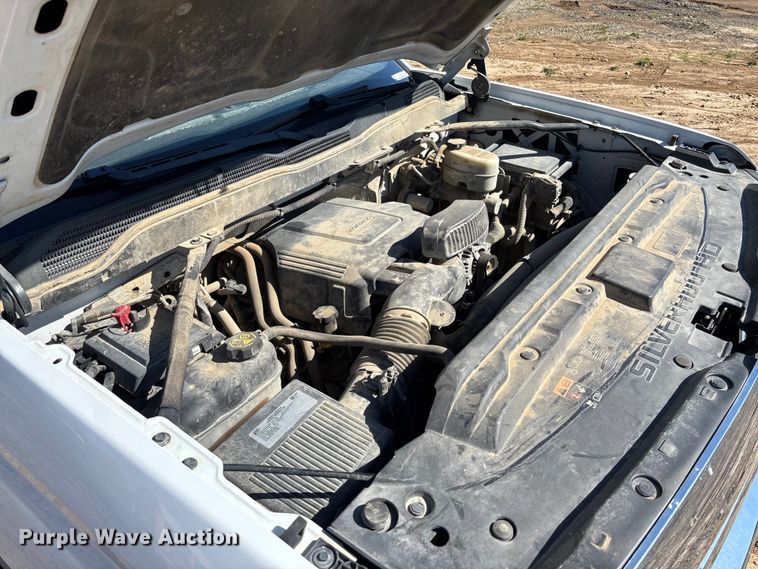 image for item FB3464 2017 Chevrolet Silverado 2500HD Crew Cab pickup truck