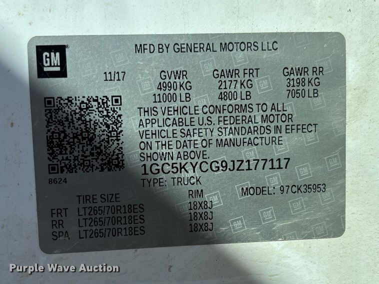 image for item FB3465 2018 Chevrolet Silverado 3500HD Crew Cab truck cab and chassis