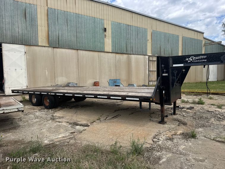 image for item FB7274 2012 Starlite flatbed trailer