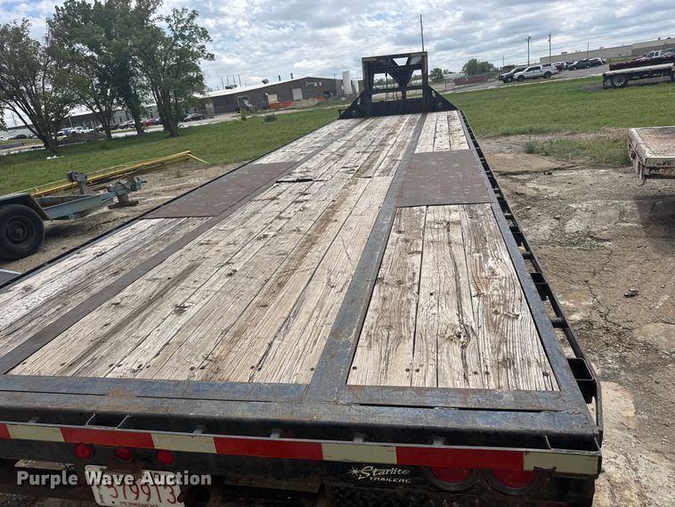 image for item FB7274 2012 Starlite flatbed trailer