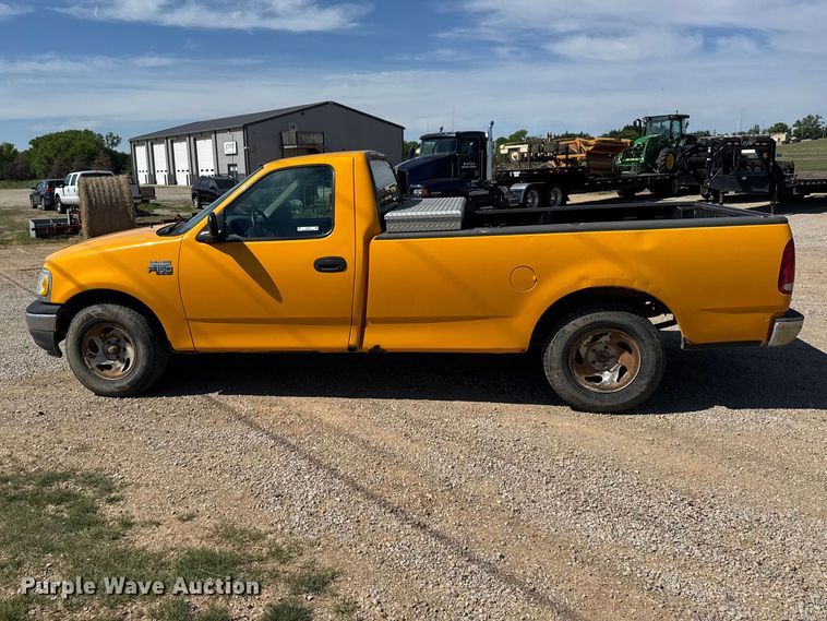 image for item FB7321 1999 Ford F150 pickup truck