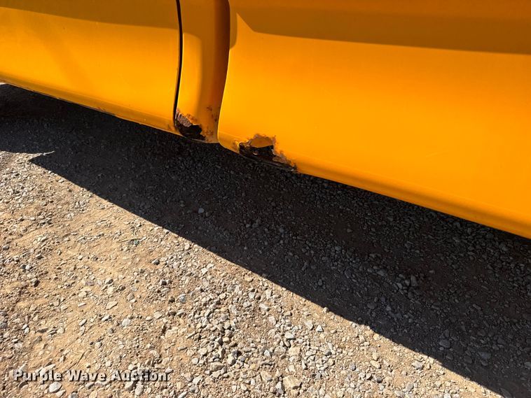 image for item FB7321 1999 Ford F150 pickup truck