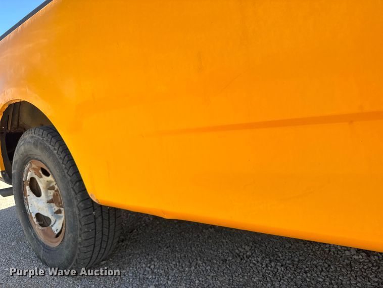 image for item FB7321 1999 Ford F150 pickup truck