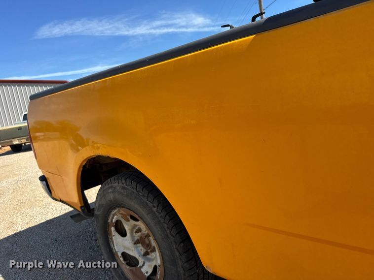 image for item FB7321 1999 Ford F150 pickup truck