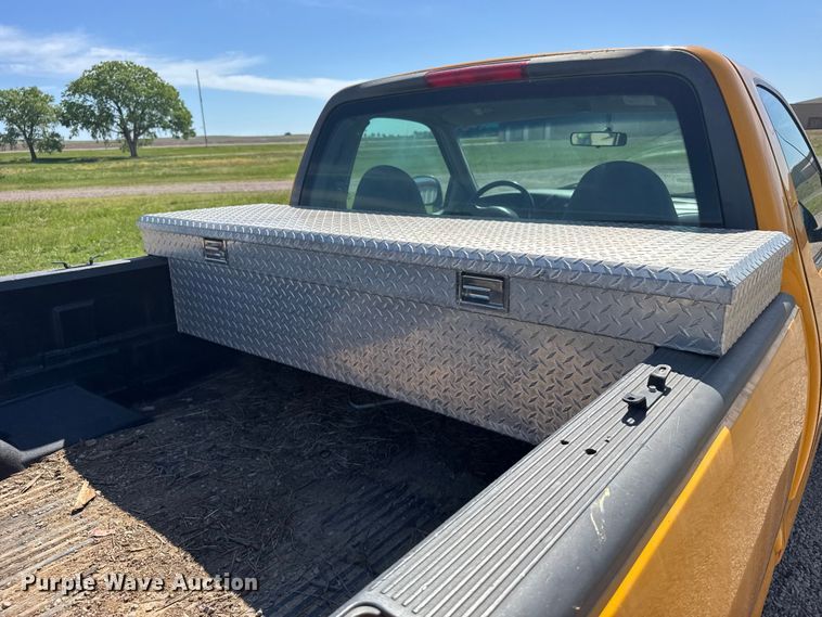 image for item FB7321 1999 Ford F150 pickup truck