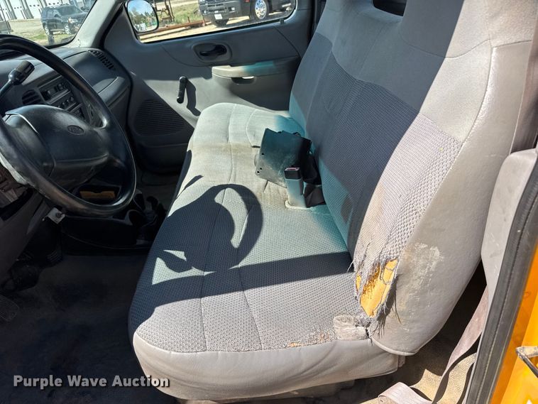 image for item FB7321 1999 Ford F150 pickup truck