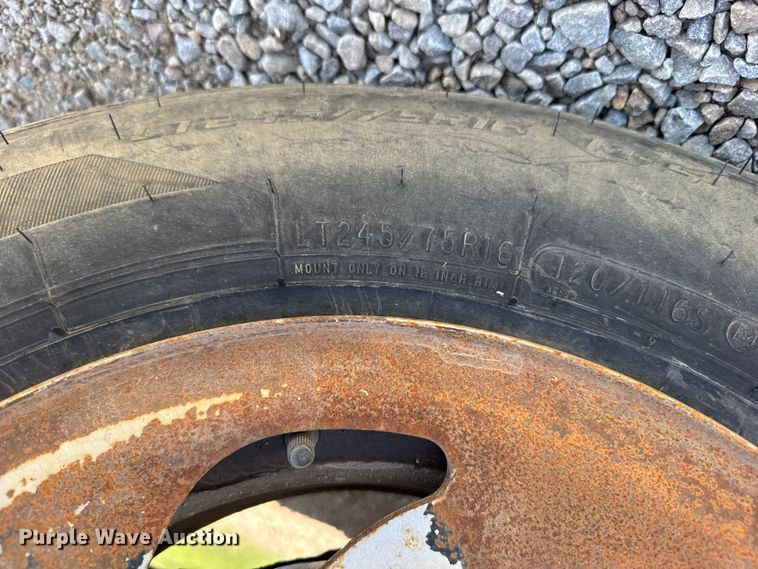 image for item FB7321 1999 Ford F150 pickup truck