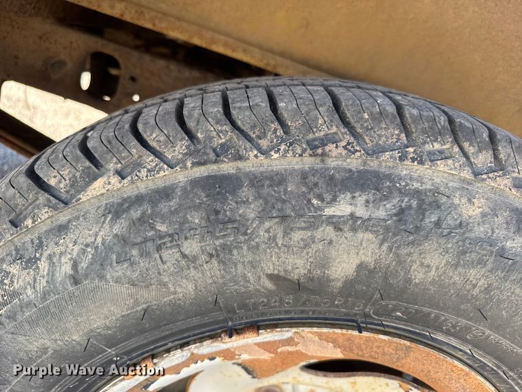 image for item FB7321 1999 Ford F150 pickup truck