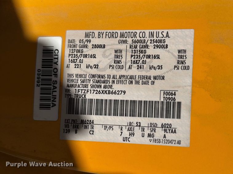 image for item FB7321 1999 Ford F150 pickup truck