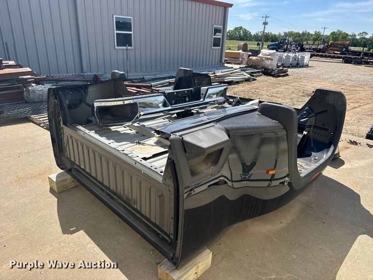 image for item FB7322 2025 GMC dually take off bed