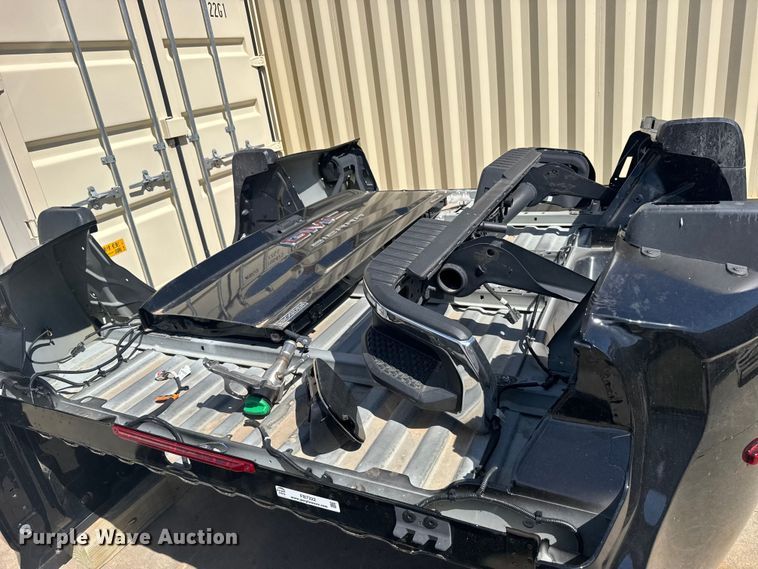 image for item FB7322 2025 GMC dually take off bed