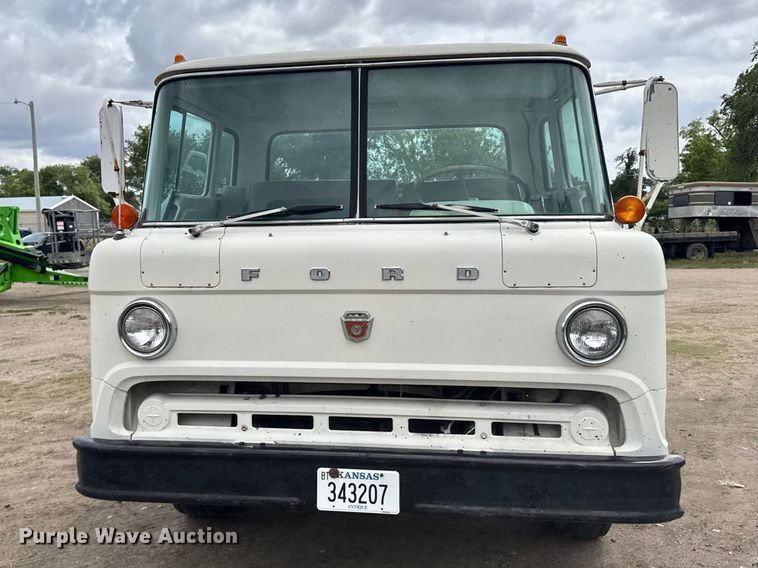 image for item FB7348 1967 Ford C610D rollback truck