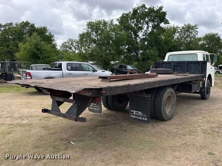 image for item FB7348 1967 Ford C610D rollback truck